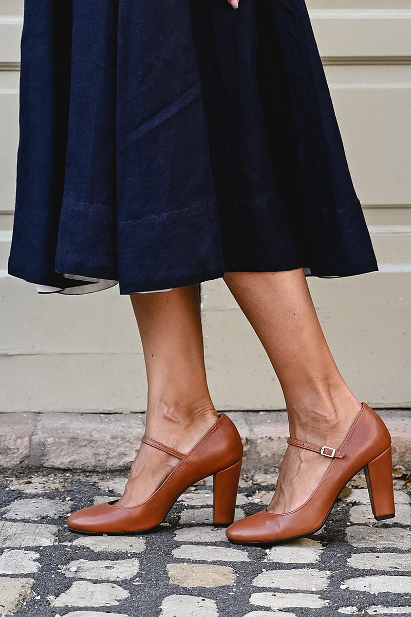 Bravina | Sandalias para el día a día con tiras y tacón bajo