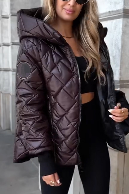 Chaqueta de mujer con capucha